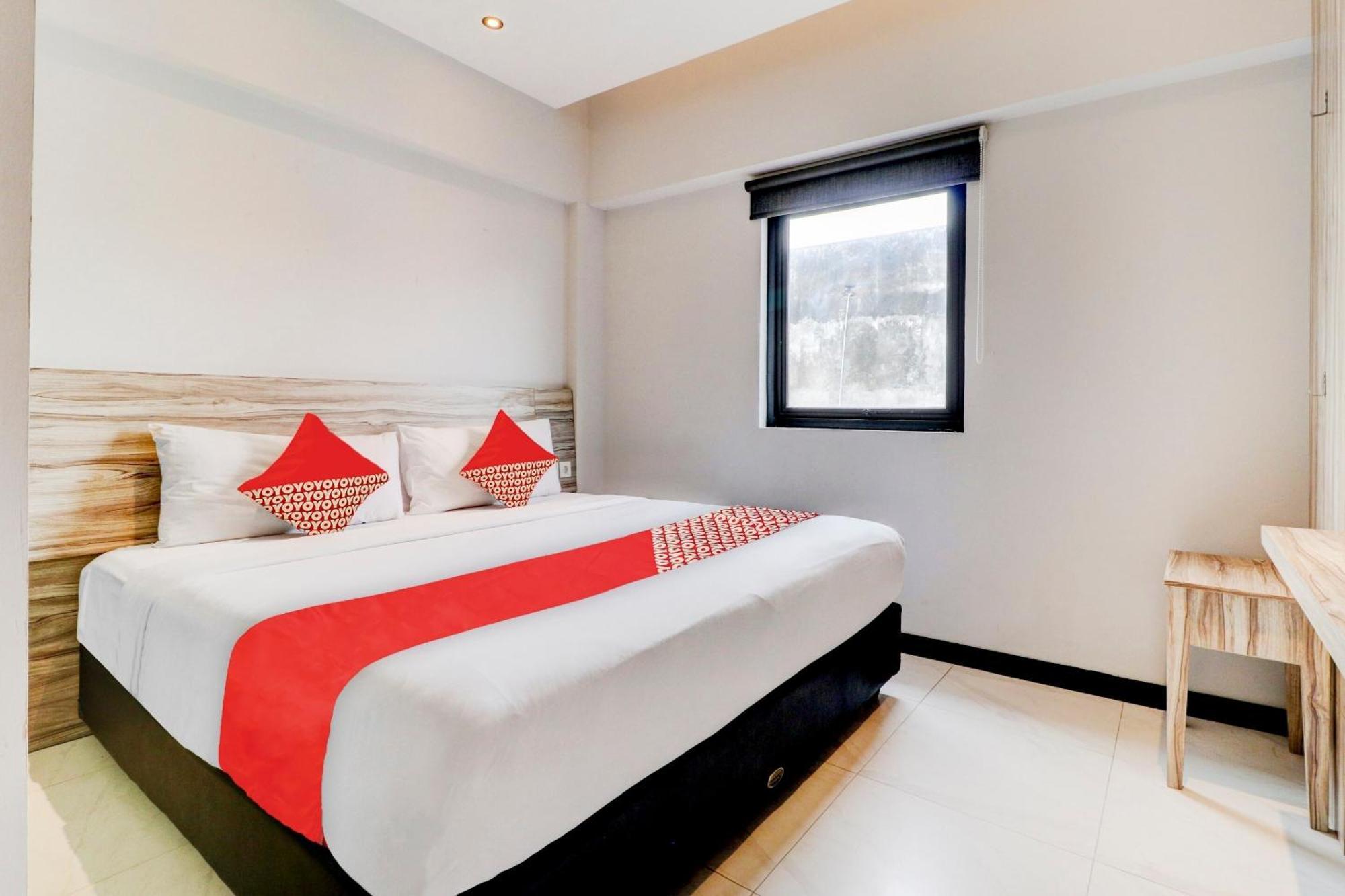 Collection O Cihampelas Near Ciwalk Formerly I Sleep Hotel บันดุง ภายนอก รูปภาพ