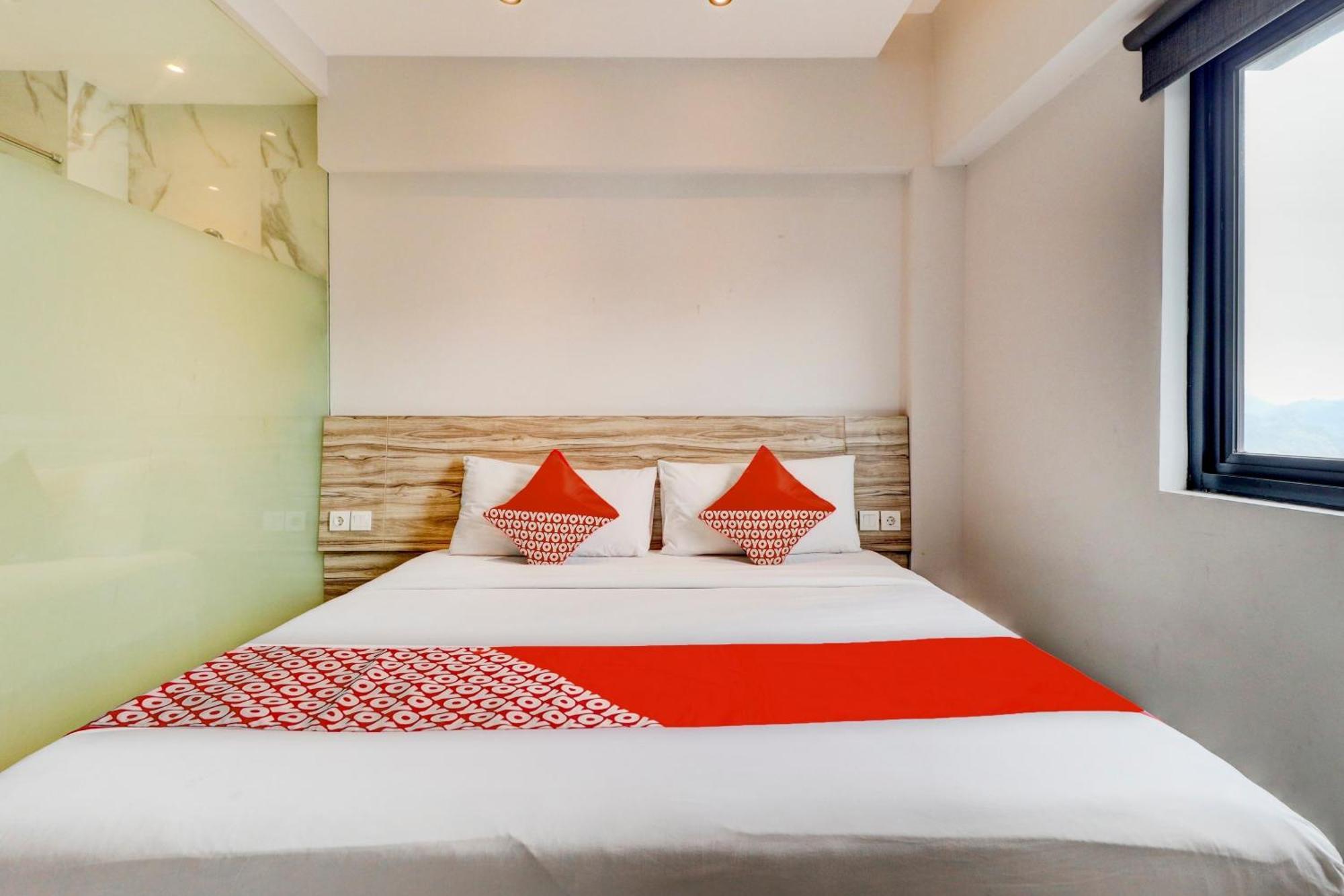 Collection O Cihampelas Near Ciwalk Formerly I Sleep Hotel บันดุง ภายนอก รูปภาพ